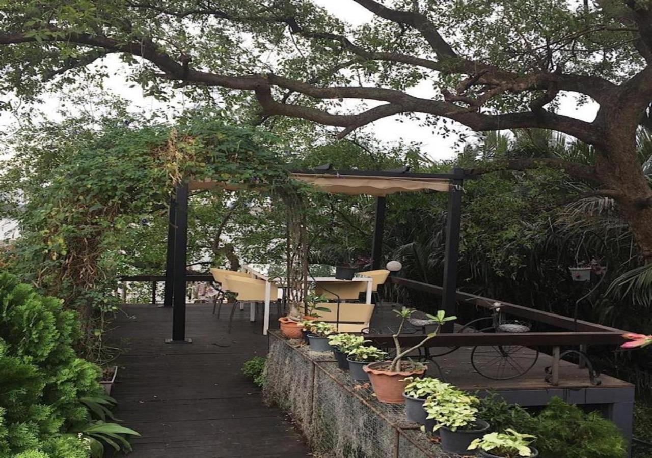 Hotel Bangkok Tree House Bang Kachao Exterior foto
