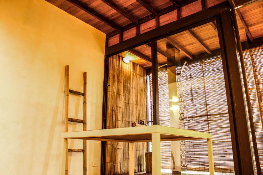 Hotel Bangkok Tree House Bang Kachao Exterior foto